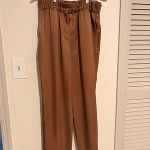 Zara Satin-like button up trousers